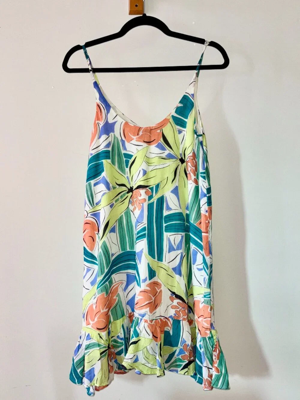 & Other Stories • Floral Tropical Mini Dress - Picture 2 of 10